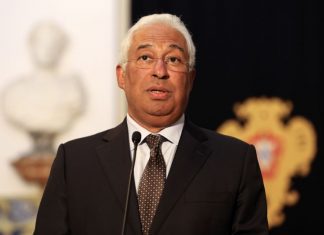 António Costa: Todos devem “meter a colher” contra a violência sobre mulheres