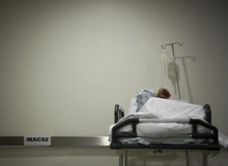 Hospital Santa Maria vai ter espaço para doentes com alta clínica, mas que não têm para onde ir