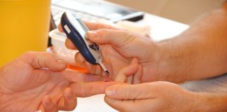 Já se vive mais com diabetes mas ainda “rouba” oito anos de vida