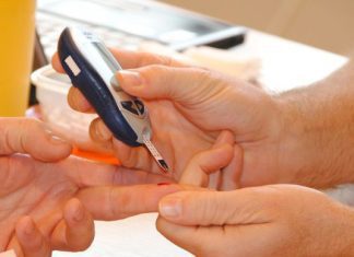 Já se vive mais com diabetes mas ainda “rouba” oito anos de vida