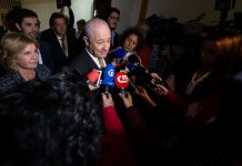 Rui Rio considera que “silenciar” deputados únicos contraria valores da democracia