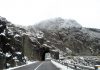 Serra da Estrela pintada de branco. Estradas encerradas devido à queda de neve
