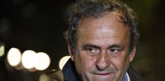 Platini reclama da UEFA salários em atraso, bónus e honorários de advogados