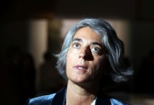 Ministra da Cultura recorda José Mário Branco: “Ele dizia que as suas cantigas eram as suas armas, que utilizava para intervir na situação política”