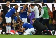 André Gomes vai ser operado a fratura com desvio do tornozelo direito