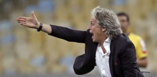 Dois pontos separam o Flamengo do sexto título de campeão brasileiro