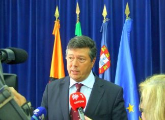 Parecer do Tribunal de Contas confirma preocupação do PSD/Açores com o modelo de governação da Região