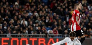 Real Madrid ‘esbarra’ nos ‘ferros’ e deixa fugir FC Barcelona no topo