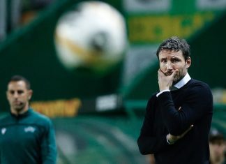 Van Bommel despedido do PSV Eindhoven