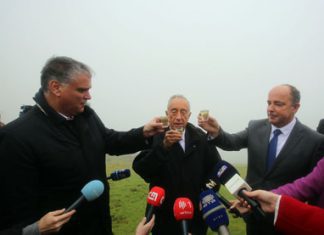 Presidente do Governo destaca decisão do Presidente da República de passar o ano numa ilha com “desafios e vitórias”