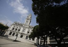 Câmara do Porto diz que a alteração de classificação nos terrenos da Arcada não legaliza obra