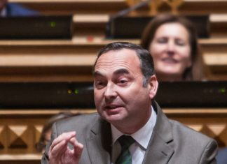 António Ventura responsabiliza Mário Centeno por promessas não cumpridas nos Açores