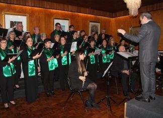 Coro de São Roque encantou na noite de estreia