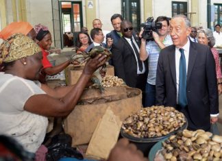 Marcelo diz estar a “carregar baterias” quando questionado sobre recandidatura