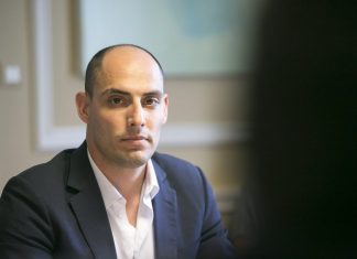 PSD de Bolieiro desvaloriza esforço dos Açorianos na redução do desemprego
