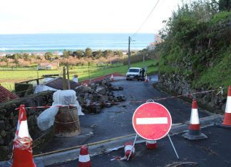 Obra na Ladeira da Praia concluída no final de Fevereiro