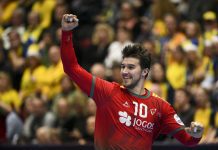 Seleção de Andebol: Fizeram história e foram recebidos com fortes aplausos à chegada ao aeroporto de Lisboa
