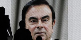 Ghosn, ex-CEO da Renault-Nissan, foi de comboio até aeroporto de Osaka para fugir do Japão