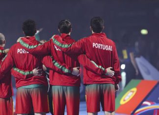 Portugal fecha pré-olímpico de andebol com a anfitriã França