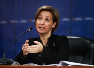PSD quer ouvir ministra da Saúde e outras dez entidades sobre agressões a profissionais