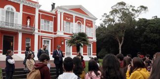 Vasco Cordeiro recebeu alunos participantes em projeto vencedor do Orçamento Participativo dos Açores