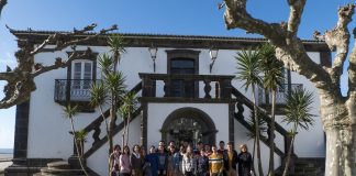 JOVENS DO CDIJ TREVO VISITAM EDIFÍCIO PAÇOS DO CONCELHO DE LAGOA PARA UMA CIDADANIA MAIS ATIVA