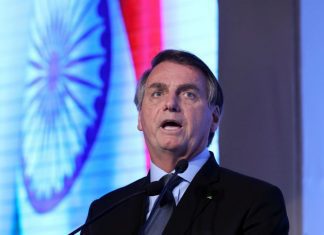 Jair Bolsonaro defende perícia em corpo de suspeito do caso Marielle Franco