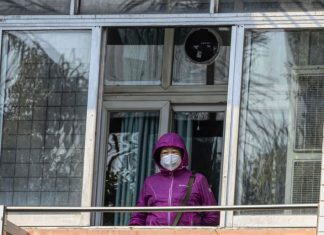 Covid-19: Pacientes em Guangdong que receberam alta voltaram a testar positivo