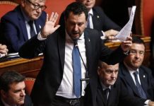 Ex-ministro de Itália Matteo Salvini vai ser julgado pela política de migração