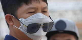 Comerciantes chineses no Porto afastam crise relacionada com coronavírus