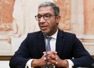OE2020: PSD quer votar contrapartidas para descida do IVA da luz antes da redução da taxa