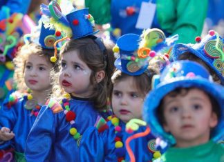 Oito mil crianças desfilam com “magia e fantasia” em Torres Vedras