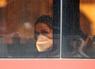 Covid-19: “Estão a ser feitos todos esforços para garantir a melhor resposta” em caso de surto, diz ministra