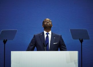 CEO do Credit Suisse pede demissão por escândalo de espionagem
