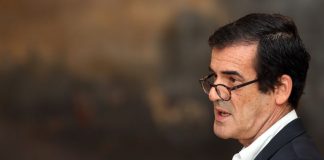 Rui Moreira reitera confiança no diretor do Teatro Municipal do Porto