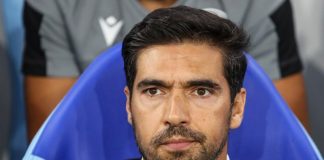 PAOK de Abel, perde e deixa fugir Olympiacos, de Pedro Martins