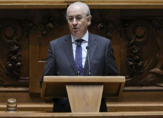 Rio aponta “manifestas incompatibilidades” ao secretário de Estado Nuno Artur Silva