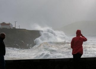Proteção Civil alerta para previsão de agravamento do estado do tempo nos Açores