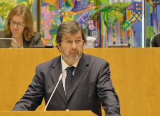 Morreu o deputado regional do PSD/Açores António Soares Marinho
