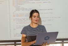 Ironhack desafia portugueses a aprender competências tecnológicas durante quarentena