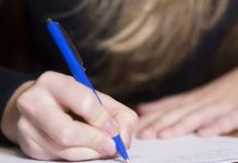 Açores sobem nos Exames Nacionais e aproximam-se da média nacional