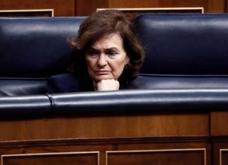 Covid-19: Vice-presidente do Governo espanhol Carmen Calvo no hospital com infeção respiratória