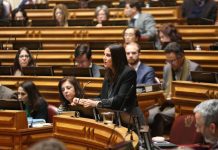 Lara Martinho questiona Governo sobre acordo bilateral “desequilibrado” relativo à Base das Lajes