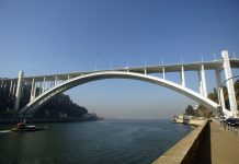 Infraestruturas de Portugal garante que ponte sobre rio Inha não apresenta risco