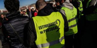 Greve dos Estivadores Governo dos Açores garante estar atento ao cumprimento dos serviços mínimos