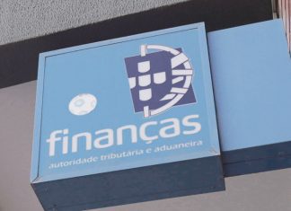 Serviços de Finanças açorianos não aceitam dinheiro por falta de entidade que recolha fundos