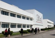 Covid-19: “Não vão faltar medicamentos às pessoas”. Bial reforça produção e cria fundo de 500 mil euros para ajudar no combate à covid-19