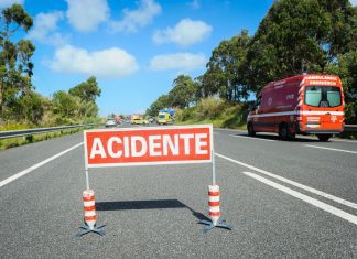 IC8 cortado após uma colisão entre dois veículos em Ansião provocar a morte de uma criança de 11 anos
