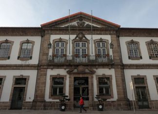 Covid-19: Penafiel ajuda na eletricidade, medicação, água e isenções de taxas e licenças