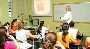 Concurso interno e externo de provimento de pessoal docente da educação pré-escolar e do básico e secundário já está disponível